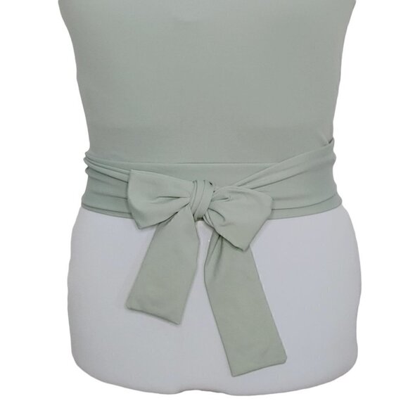 NWT MANGO Sage green virgil yoga active crop top - Picture 6 of 11